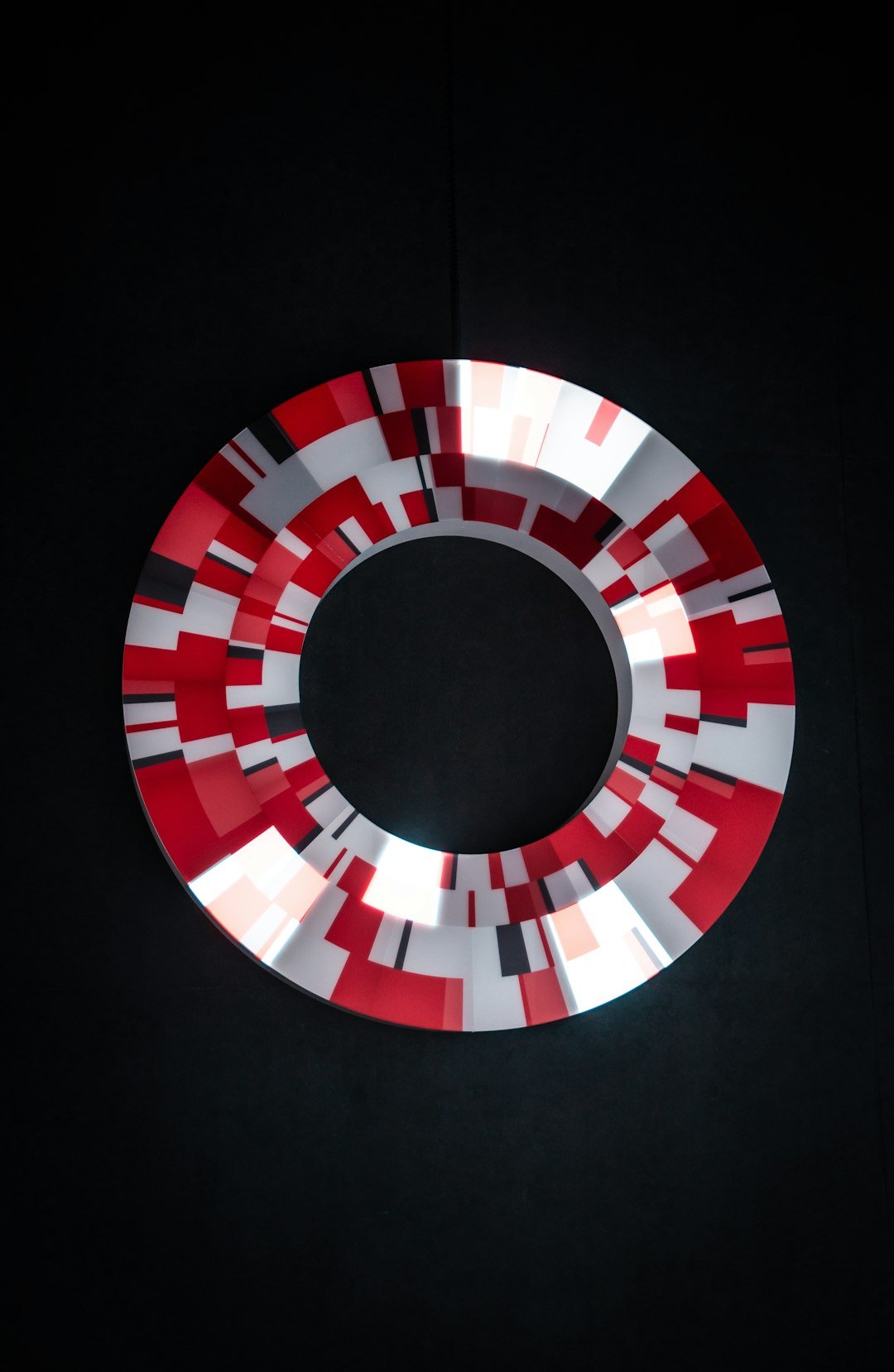 Towards new Horizons - Technology is an exhibition at Futurium in Berlin which explores the gap between enthusiasm and skepticism about emerging technologies, how and which technology should be developed further.